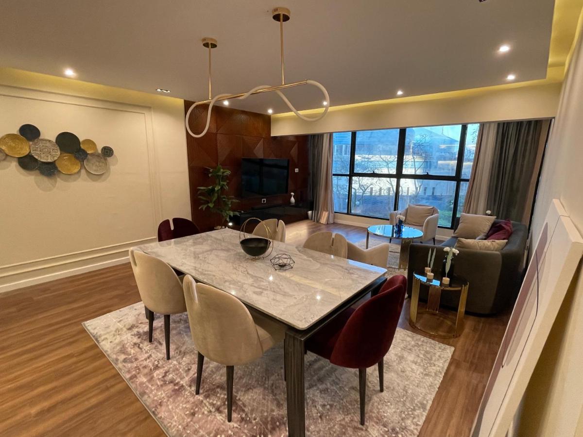 Family Luxury At Milsa Nasr , Building 27 * Kair
